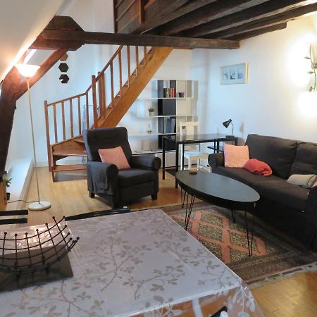 Loft De 53 M2 Centre Ville Blois,Tv Exterior foto