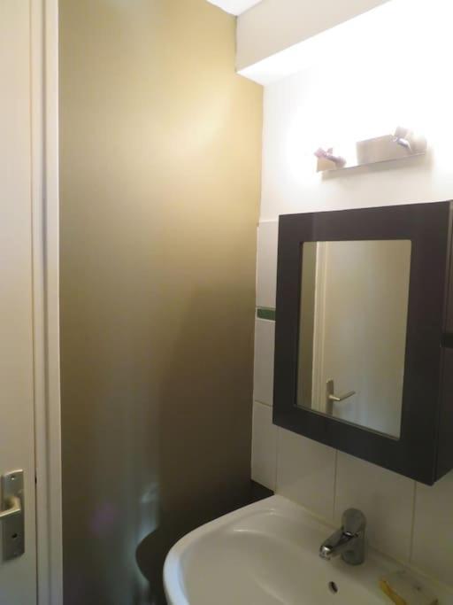 Loft De 53 M2 Centre Ville Blois,Tv Exterior foto