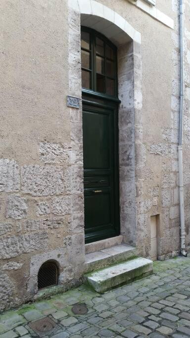 Loft De 53 M2 Centre Ville Blois,Tv Exterior foto