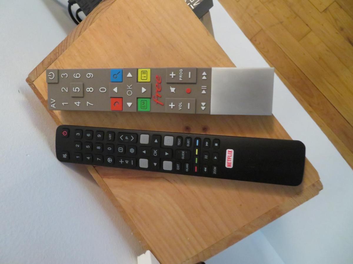 Loft De 53 M2 Centre Ville Blois,Tv Exterior foto